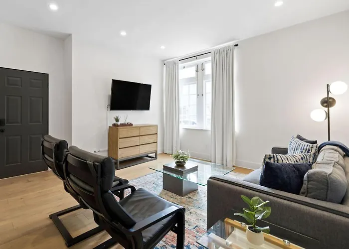 Hostwise - The Palo - No Stairs, Mexican War Streets, Family Friendly Apartment