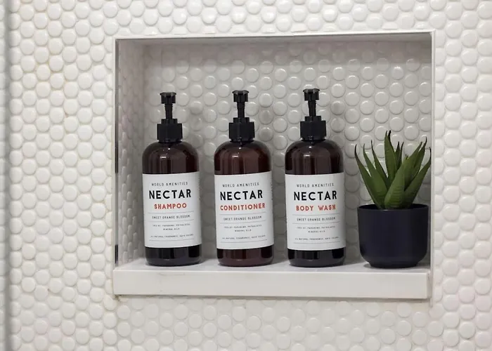 Hostwise - The Palo - No Stairs, Mexican War Streets, Family Friendly * Pittsburgh